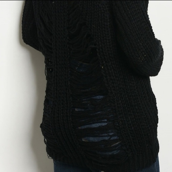 (M)Distressed Back Knit Black Sweater - Picture 2 of 3